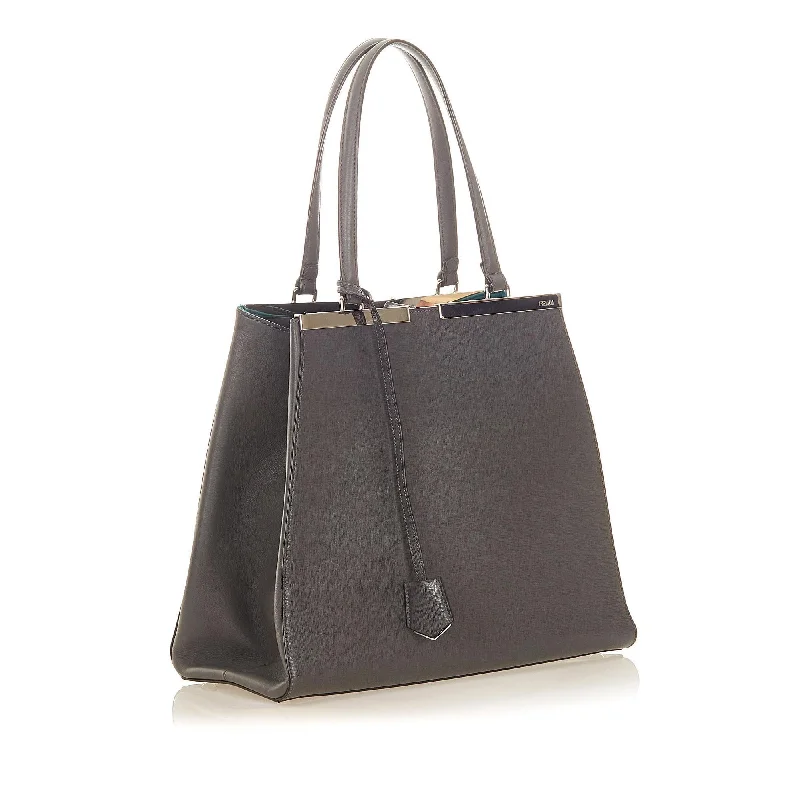 Fendi bags with a chain - link trim and a leather body for a modern and edgy lookFendi 3Jours Leather Tote Bag (SHG-32164)