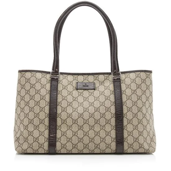 Gucci tote bags for women with a water - resistant coatingGucci GG Supreme Joy E/W Tote