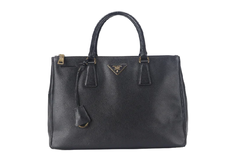 Prada bags with a chain - link trim and a leather body for a modern and stylish edgePRADA SAFFIANO LUX BLACK LEATHER (BN1844) GOLD HARDWARE WITH CARD AND DUST COVER