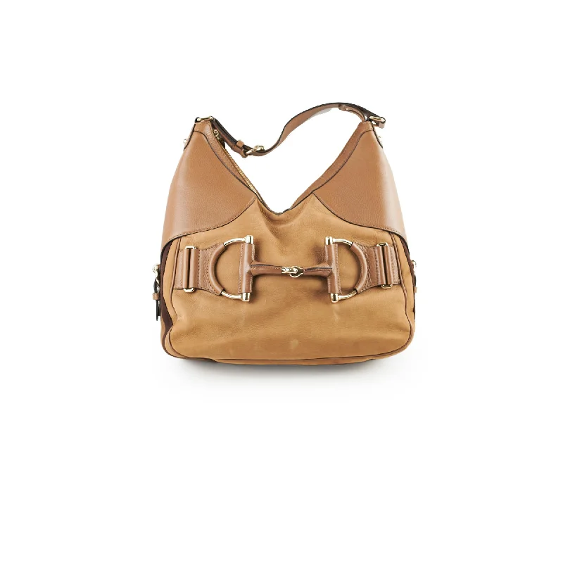 Ladies Gucci handbags with a detachable coin purse insideGucci Horsebit Hobo Shoulder Bag Brown