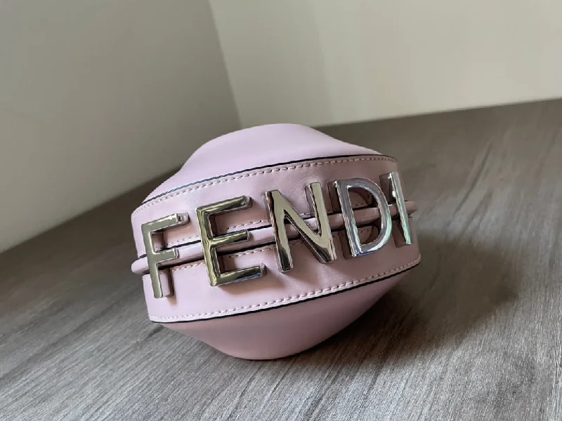 Ladies Fendi Peekaboo bags with a back - pocket organizer for better organizationWF -  Fendi Bag - 065