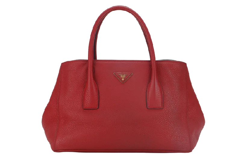 Ladies Prada Galleria bags with a detachable shoulder strapPRADA RED VITELO DAINO TOTE BAG WITH STRAP NO DUST COVER