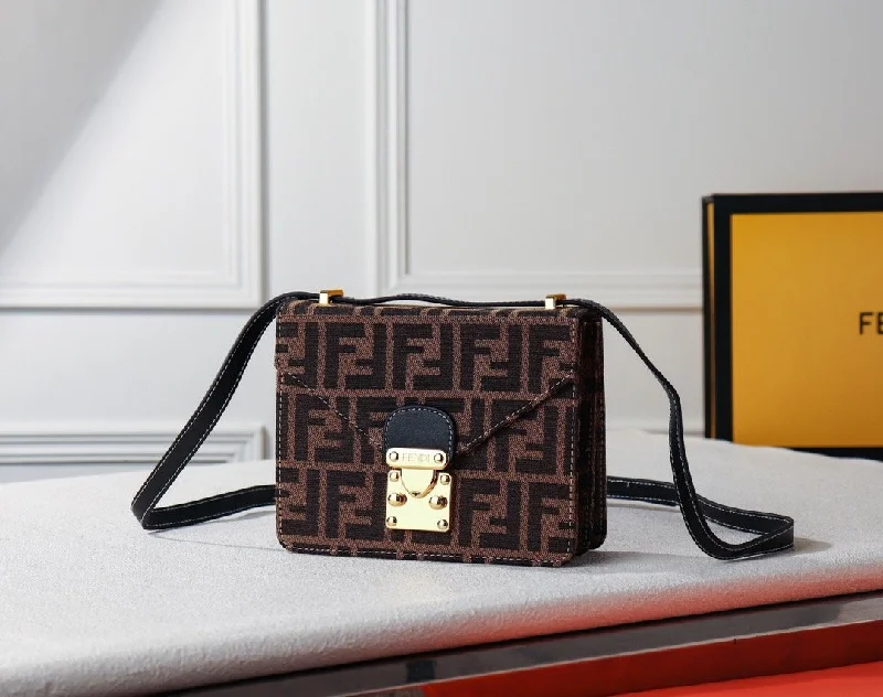 Fendi tote bags with a double - handle and shoulder - strap option for versatile carryingEN   Designer bags by Fendi 063