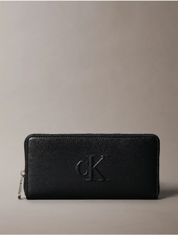 Calvin Klein backpacks for men and womenWomen's Sculpted Impression Zip Wallet - Black