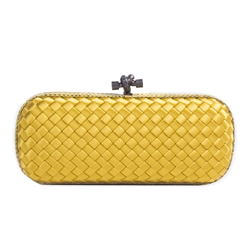 Bottega Veneta bags for movie premieresBottega Veneta Stretch Knot Clutch