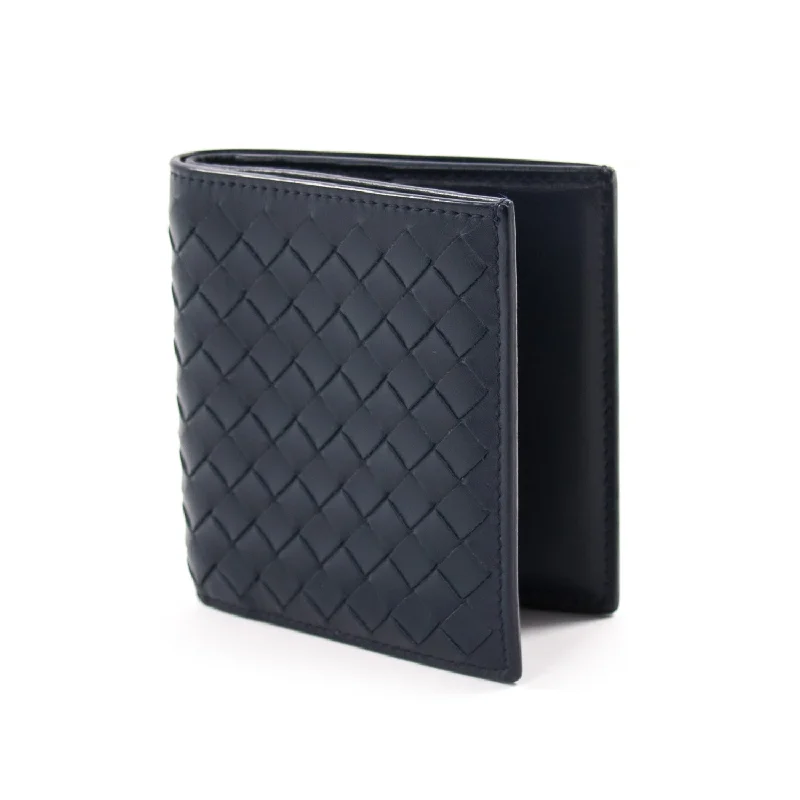 Bottega Veneta bags with leather - embossed designsBottega Veneta Intrecciato Bifold Wallet