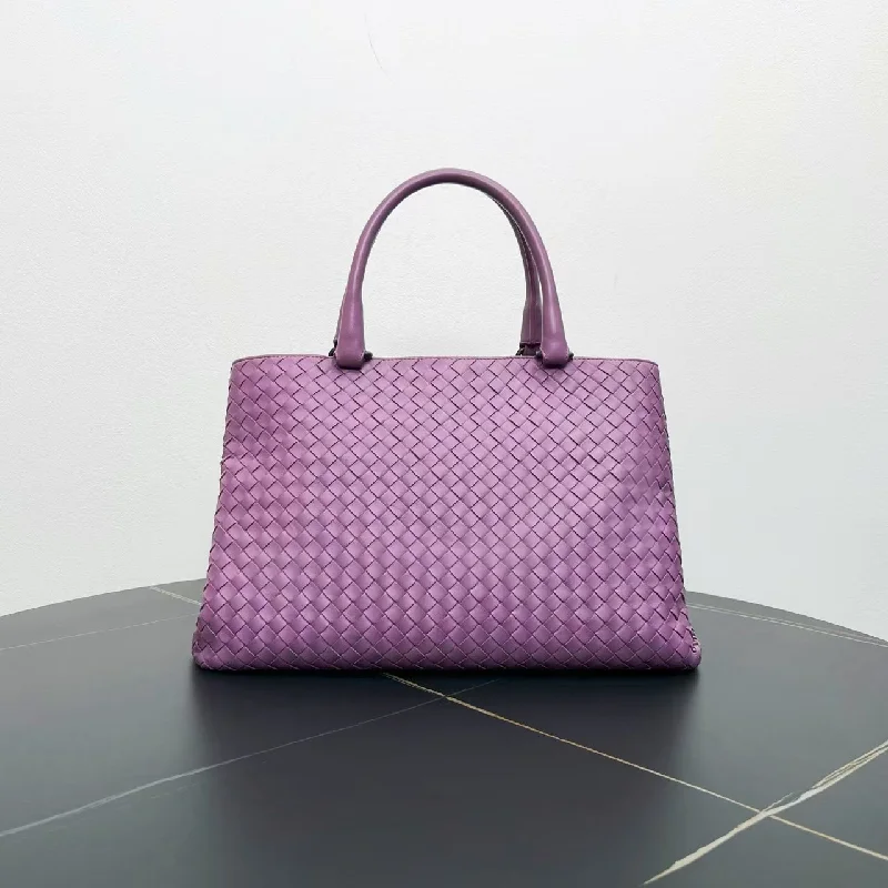 Bottega Veneta bags with checkered patternsBottega Veneta Purple Intrecciato Leather Tote Bag 35