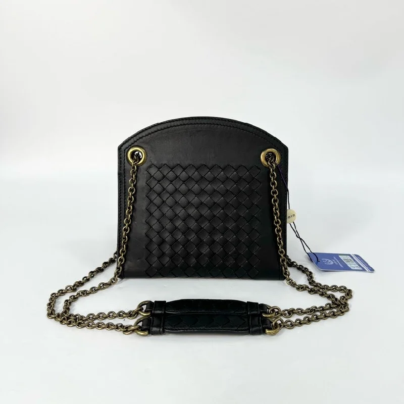 Bottega Veneta bags with embossed leather logosBottega Veneta Black Woven Leather Chain Shoulder Bag 17cm