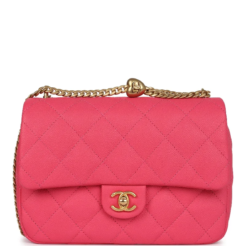 Chanel New Arrival Handbag with Gold HardwareChanel Medium Sweetheart Crush Flap Bag Pink Caviar Antique Gold Hardware