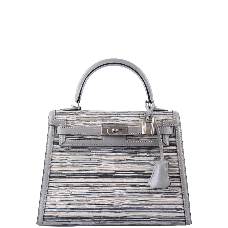 Hermès Kelly Bags with a crystal - embellished turnlock for added luxuryHermès Kelly 25 Sellier Gris Perle Box & Vibrato Leather Palladium Hardware