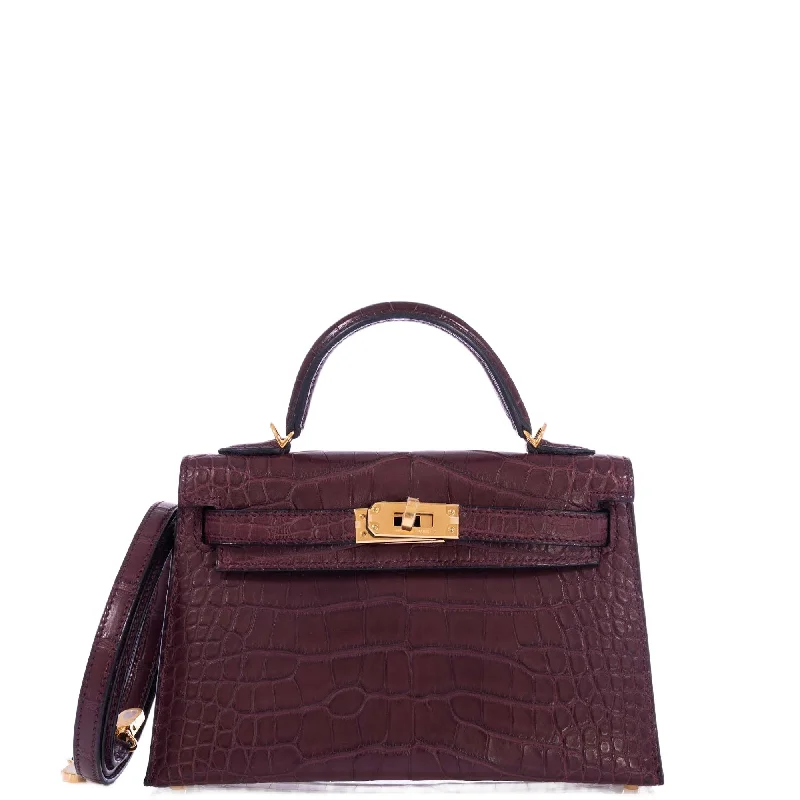 Hermès Kelly Bags with a contrast - colored interior liningHermès Mini Kelly II 20 Bordeaux Matte Alligator Gold Hardware