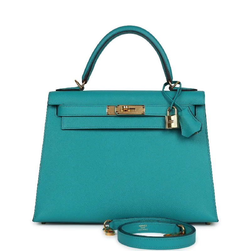 Hermès Kelly Bags in a deep emerald green for a regal lookPre-owned Hermes Kelly Sellier 28 Vert Verone Epsom Gold Hardware