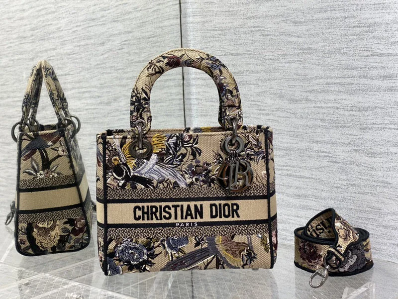 Christian Dior bags with a detachable coin purse insideChristian Dior  Bags - 2639