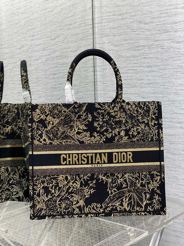 High - fashion Christian Dior bags with a geometric patternChristian Dior  Bags - 2689