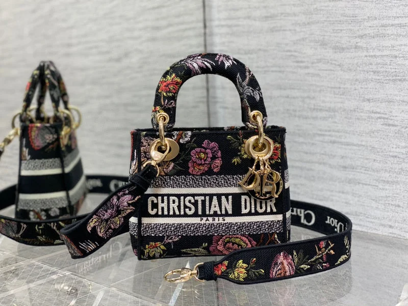 Christian Dior handbags with a removable shoulder strap for versatilityChristian Dior  Bags - 2697